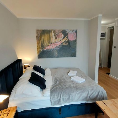 Hugo Vip Apartments Krakau Buitenkant foto